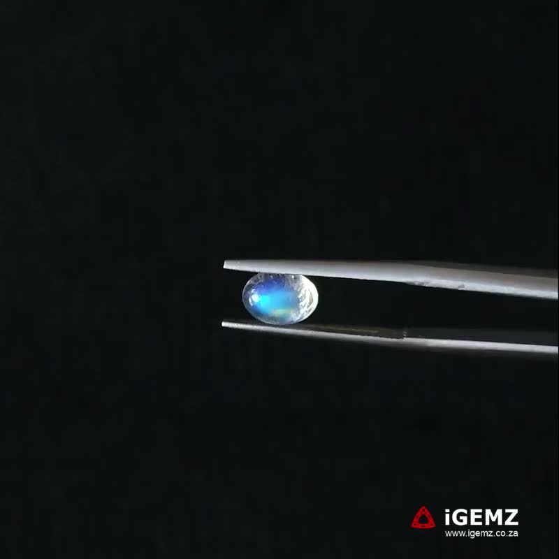 iGemz21253.1 1.01 ct Rainbow Moonstone - iGemz21253