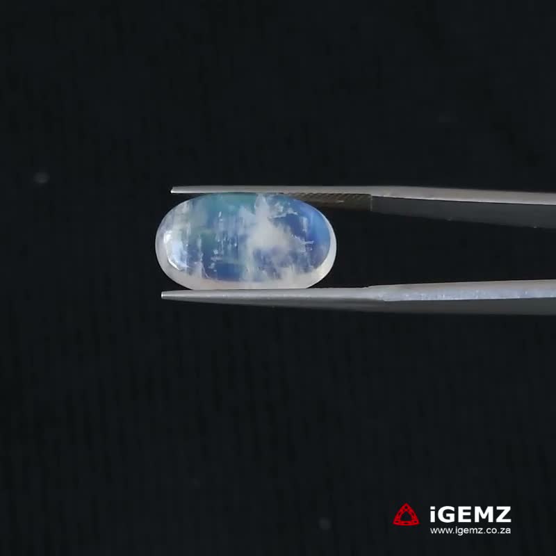 iGemz21347.1 6.7 ct Blue Moonstone - iGemz21347