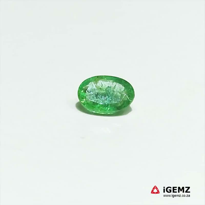 iGemz21392.1 0.49 ct Green Emerald - iGemz21392
