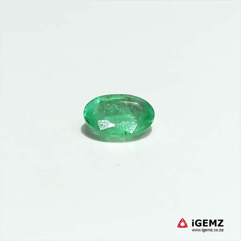 iGemz21393.1 0.59 ct Green Emerald - iGemz21393
