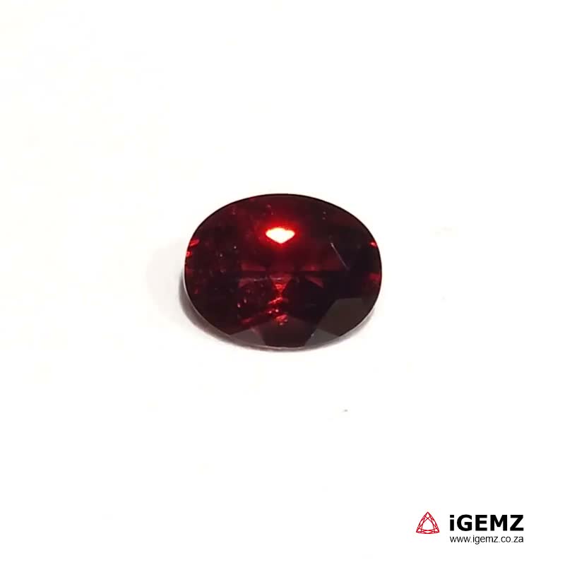 iGemz22958.1 2.4 ct Red Garnet Rhodolite - iGemz22958
