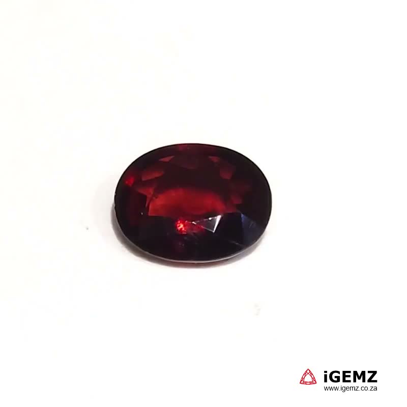 iGemz22960.1 2.7 ct Red Garnet Rhodolite - iGemz22960