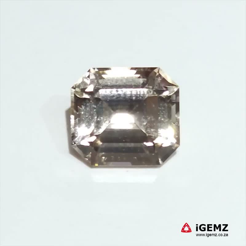 iGemz21113.1 10.82 ct Peach Topaz - iGemz21113