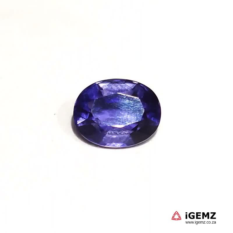 iGemz23383.1 2.33 ct Purple Iolite - iGemz23383