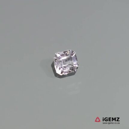 1.9 ct Pink Kunzite