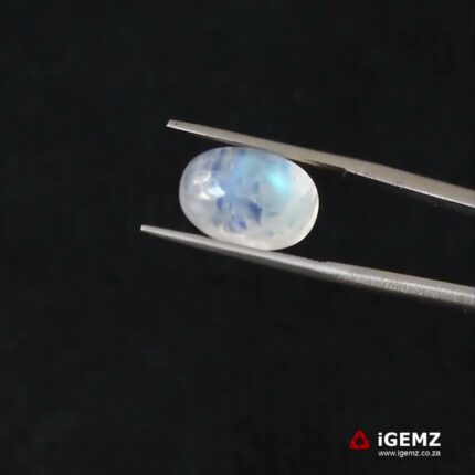 7.44 ct Rainbow Moonstone - iGemz21206