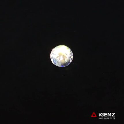 1.47 ct Rainbow Moonstone - iGemz20244